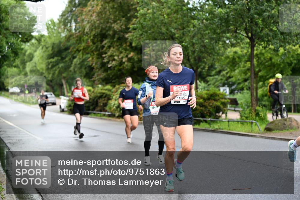 14.06.2026 - REWE Women's Run Dr. Thomas Lammeyer http://msf.ph/oto/9751863 14.06.2026 09:14:31 Laufen 11520, 7 meine-sportfotos.de