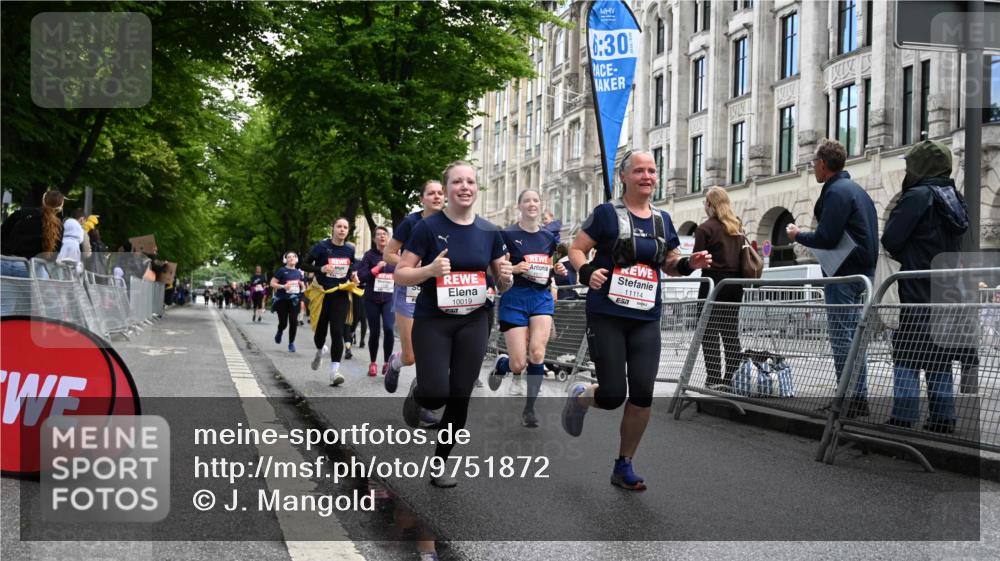 14.06.2026 - REWE Women's Run J. Mangold http://msf.ph/oto/9751872 14.06.2026 10:05:42 Ziel 10019, 10048, 10049, 10050, 10123, 10195, 10462, 10477, 10538, 10581, 10624, 10654, 10671, 10823, 10880, 11010, 11112, 11114, 11121, 11181, 11188, 11316, 11503 meine-sportfotos.de