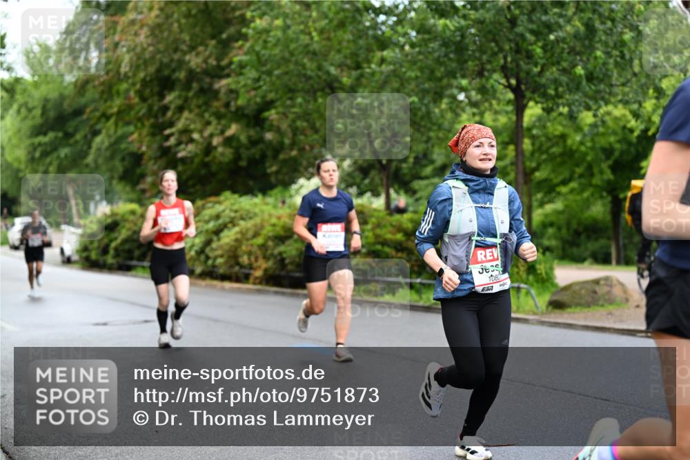 14.06.2026 - REWE Women's Run Dr. Thomas Lammeyer http://msf.ph/oto/9751873 14.06.2026 09:14:32 Laufen 1082 meine-sportfotos.de