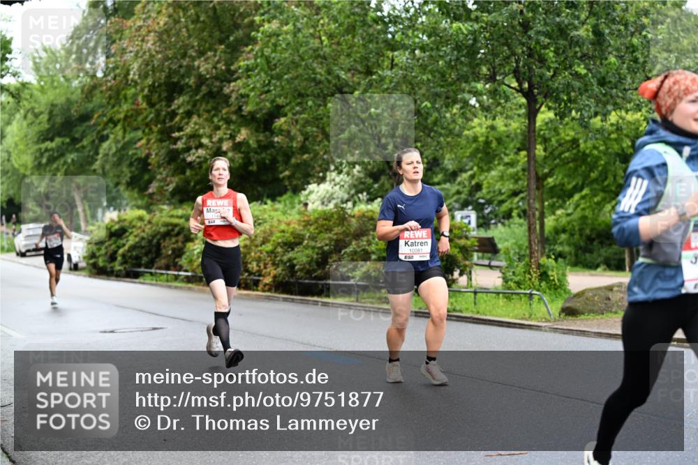 14.06.2026 - REWE Women's Run Dr. Thomas Lammeyer http://msf.ph/oto/9751877 14.06.2026 09:14:32 Laufen 1149, 10081 meine-sportfotos.de