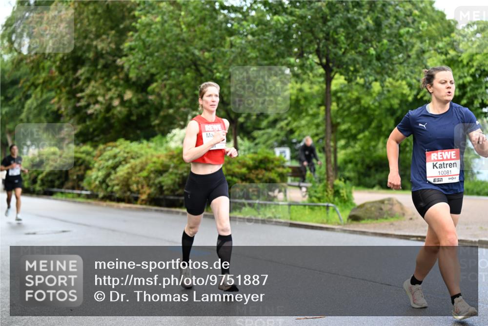 14.06.2026 - REWE Women's Run Dr. Thomas Lammeyer http://msf.ph/oto/9751887 14.06.2026 09:14:33 Laufen 10081 meine-sportfotos.de