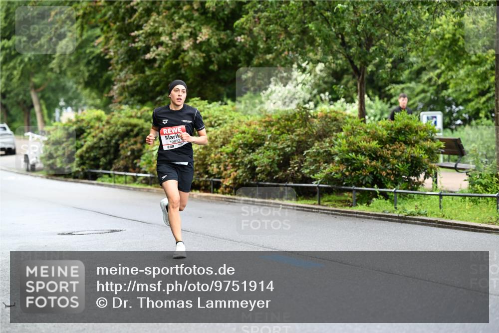 14.06.2026 - REWE Women's Run Dr. Thomas Lammeyer http://msf.ph/oto/9751914 14.06.2026 09:14:35 Laufen 10892, 657 meine-sportfotos.de