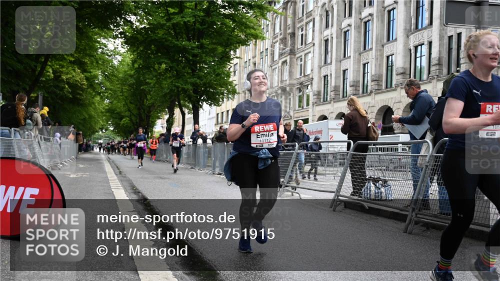 14.06.2026 - REWE Women's Run J. Mangold http://msf.ph/oto/9751915 14.06.2026 10:05:46 Ziel 10019, 10195, 10462, 10581, 10671, 10823, 10880, 11112, 11114, 11121, 11188, 11503 meine-sportfotos.de