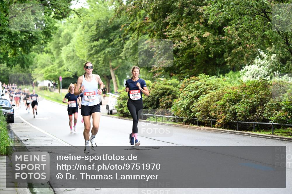 14.06.2026 - REWE Women's Run Dr. Thomas Lammeyer http://msf.ph/oto/9751970 14.06.2026 09:14:46 Laufen 1079, 10430 meine-sportfotos.de