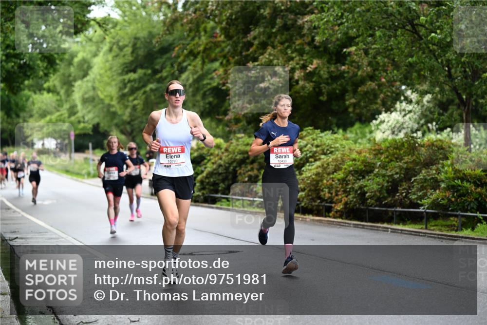 14.06.2026 - REWE Women's Run Dr. Thomas Lammeyer http://msf.ph/oto/9751981 14.06.2026 09:14:47 Laufen 10790, 7, 10430 meine-sportfotos.de