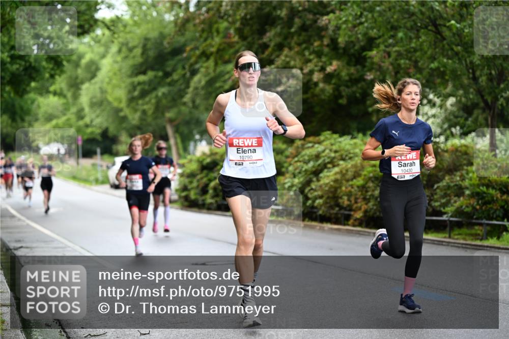 14.06.2026 - REWE Women's Run Dr. Thomas Lammeyer http://msf.ph/oto/9751995 14.06.2026 09:14:48 Laufen 10790, 7, 10430 meine-sportfotos.de