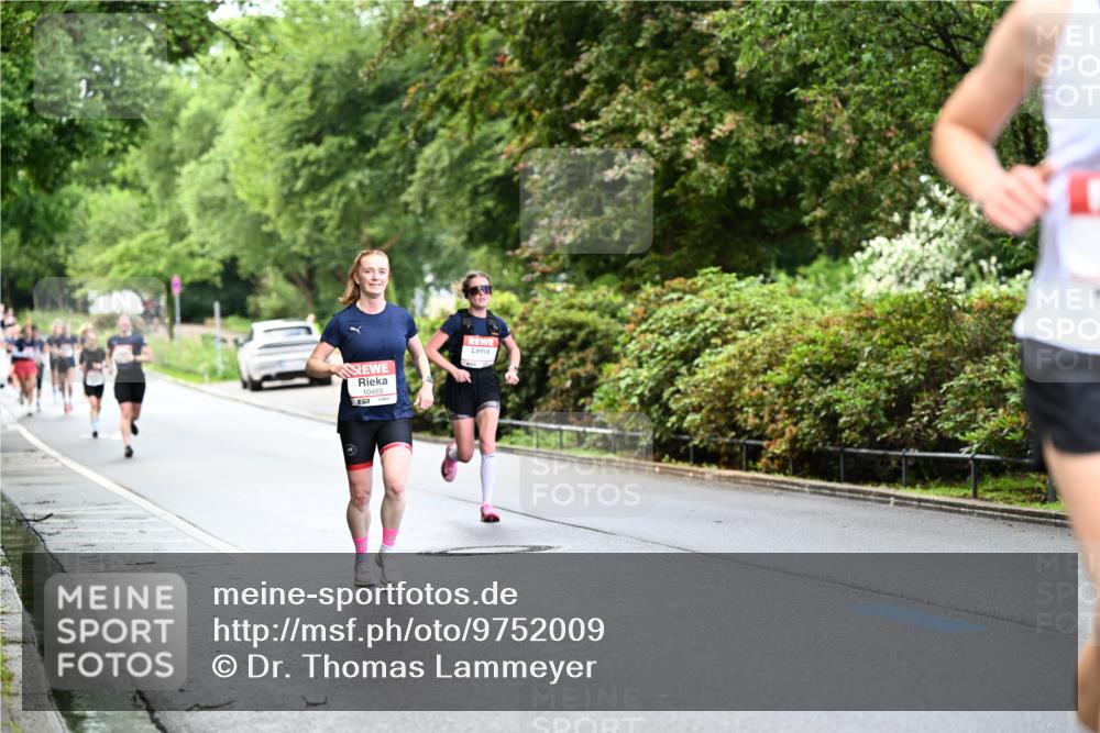 14.06.2026 - REWE Women's Run Dr. Thomas Lammeyer http://msf.ph/oto/9752009 14.06.2026 09:14:49 Laufen 10489 meine-sportfotos.de