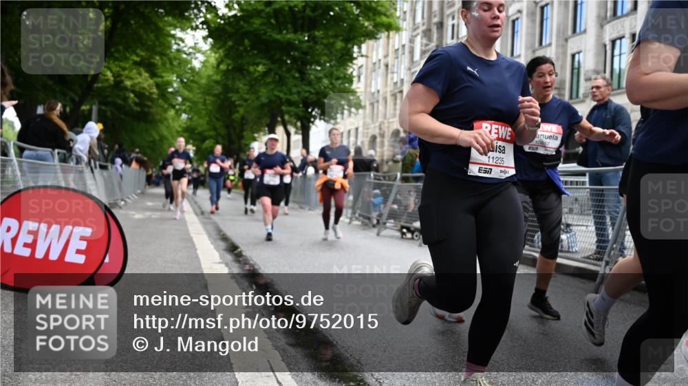 14.06.2026 - REWE Women's Run J. Mangold http://msf.ph/oto/9752015 14.06.2026 10:06:08 Ziel 10243, 10255, 10474, 10597, 10655, 10672, 10747, 10826, 10857, 11011, 11148, 11233, 11235, 11250, 11267, 11410, 11484, 11521 meine-sportfotos.de