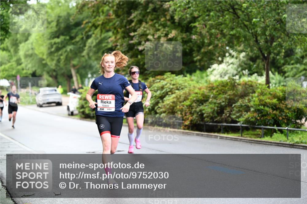 14.06.2026 - REWE Women's Run Dr. Thomas Lammeyer http://msf.ph/oto/9752030 14.06.2026 09:14:51 Laufen 10489, 57 meine-sportfotos.de