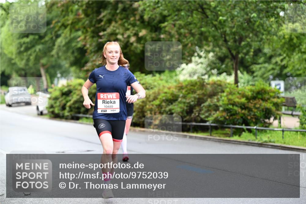 14.06.2026 - REWE Women's Run Dr. Thomas Lammeyer http://msf.ph/oto/9752039 14.06.2026 09:14:51 Laufen 10489 meine-sportfotos.de