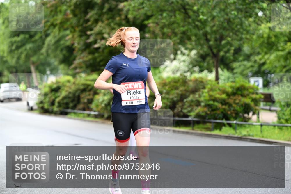 14.06.2026 - REWE Women's Run Dr. Thomas Lammeyer http://msf.ph/oto/9752046 14.06.2026 09:14:51 Laufen 1, 10489 meine-sportfotos.de