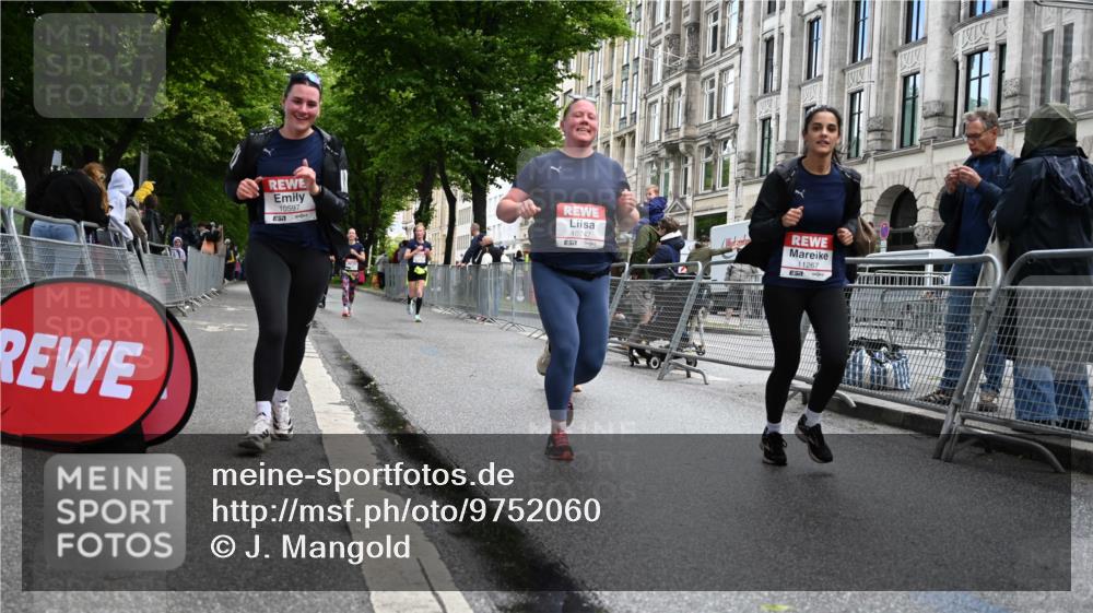 14.06.2026 - REWE Women's Run J. Mangold http://msf.ph/oto/9752060 14.06.2026 10:06:13 Ziel 10597, 10635, 10747, 10826, 10857, 11250, 11267, 11484, 11521 meine-sportfotos.de