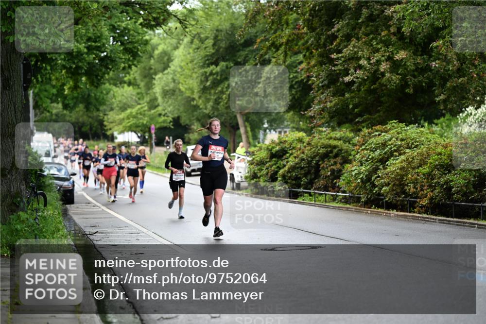 14.06.2026 - REWE Women's Run Dr. Thomas Lammeyer http://msf.ph/oto/9752064 14.06.2026 09:14:55 Laufen 141 meine-sportfotos.de