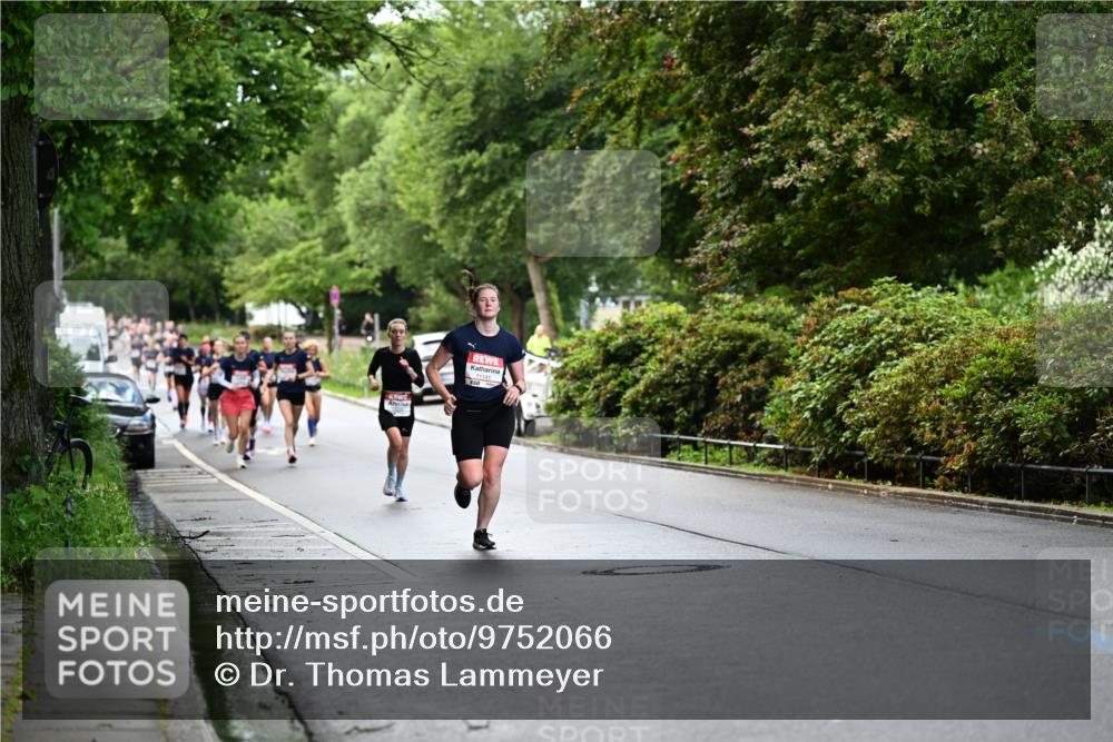 14.06.2026 - REWE Women's Run Dr. Thomas Lammeyer http://msf.ph/oto/9752066 14.06.2026 09:14:55 Laufen 11141 meine-sportfotos.de