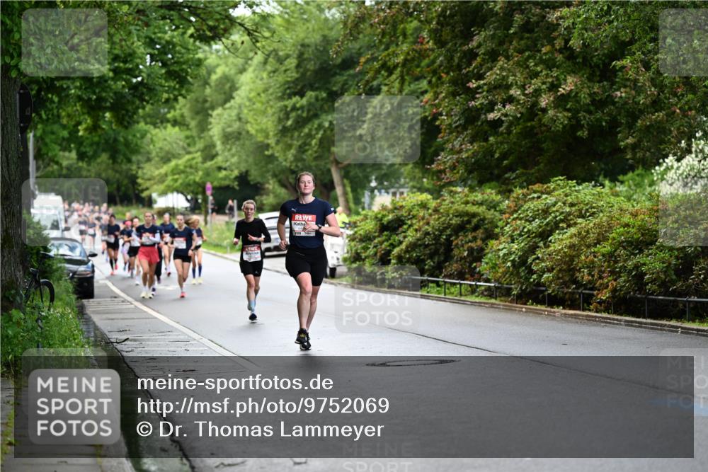 14.06.2026 - REWE Women's Run Dr. Thomas Lammeyer http://msf.ph/oto/9752069 14.06.2026 09:14:55 Laufen 11 meine-sportfotos.de