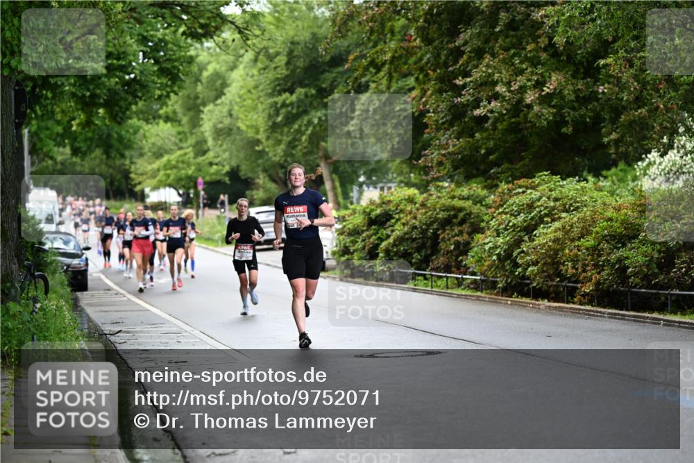 14.06.2026 - REWE Women's Run Dr. Thomas Lammeyer http://msf.ph/oto/9752071 14.06.2026 09:14:55 Laufen 111 meine-sportfotos.de