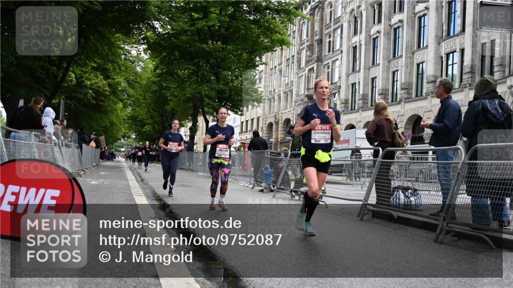 14.06.2026 - REWE Women's Run J. Mangold http://msf.ph/oto/9752087 14.06.2026 10:06:19 Ziel 10635, 10646, 11182, 11321 meine-sportfotos.de