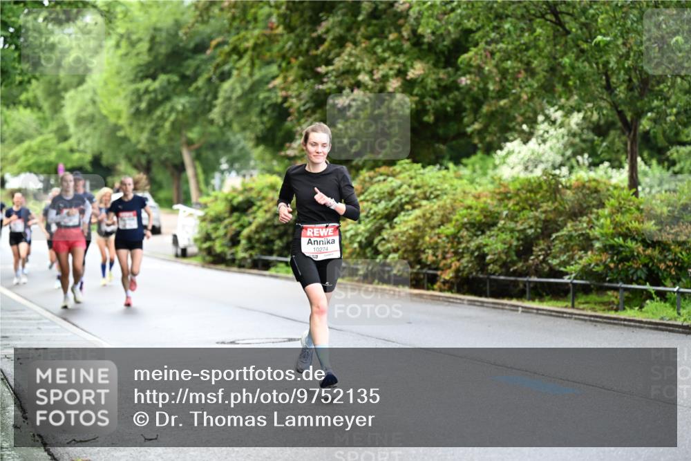 14.06.2026 - REWE Women's Run Dr. Thomas Lammeyer http://msf.ph/oto/9752135 14.06.2026 09:15:00 Laufen 10274 meine-sportfotos.de