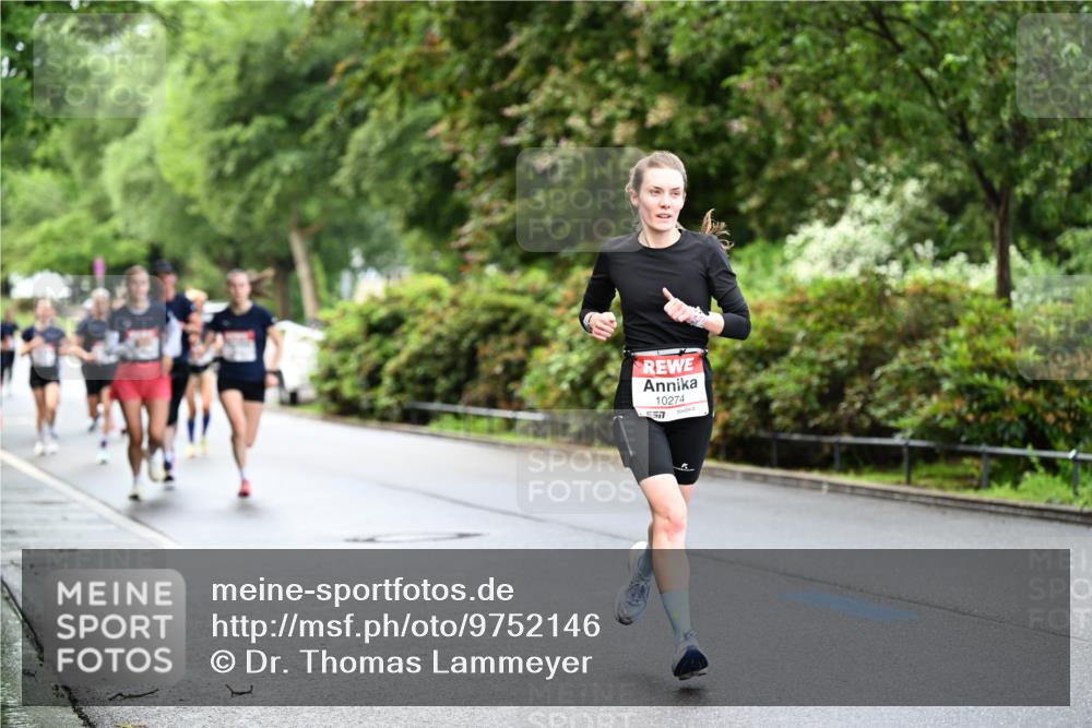 14.06.2026 - REWE Women's Run Dr. Thomas Lammeyer http://msf.ph/oto/9752146 14.06.2026 09:15:00 Laufen 10274, 557 meine-sportfotos.de