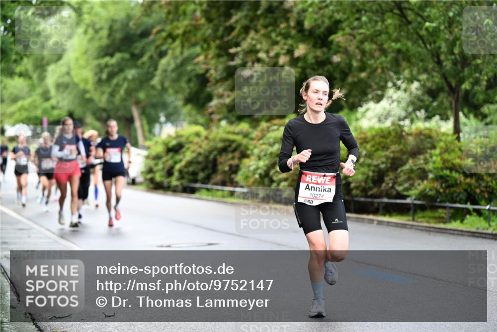 14.06.2026 - REWE Women's Run Dr. Thomas Lammeyer http://msf.ph/oto/9752147 14.06.2026 09:15:00 Laufen 10274 meine-sportfotos.de