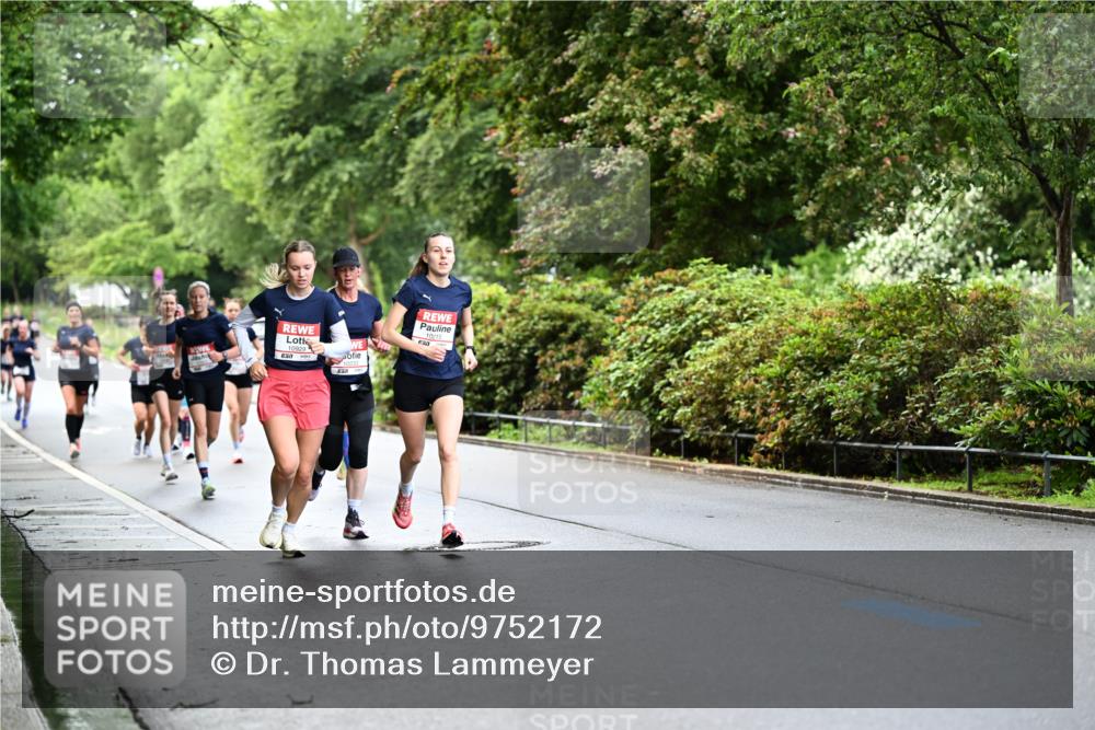 14.06.2026 - REWE Women's Run Dr. Thomas Lammeyer http://msf.ph/oto/9752172 14.06.2026 09:15:02 Laufen 10929, 10233, 10215, 57 meine-sportfotos.de