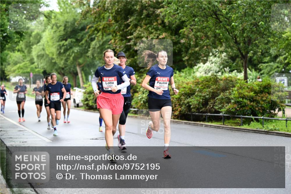 14.06.2026 - REWE Women's Run Dr. Thomas Lammeyer http://msf.ph/oto/9752195 14.06.2026 09:15:04 Laufen 10929, 10215, 7 meine-sportfotos.de