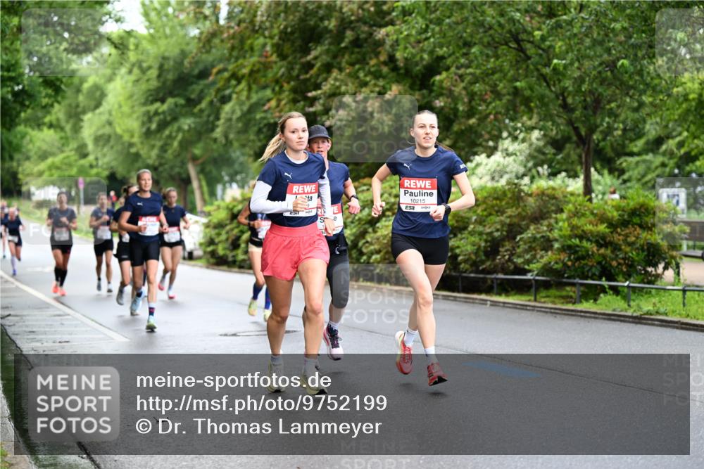 14.06.2026 - REWE Women's Run Dr. Thomas Lammeyer http://msf.ph/oto/9752199 14.06.2026 09:15:04 Laufen 10215, 7 meine-sportfotos.de