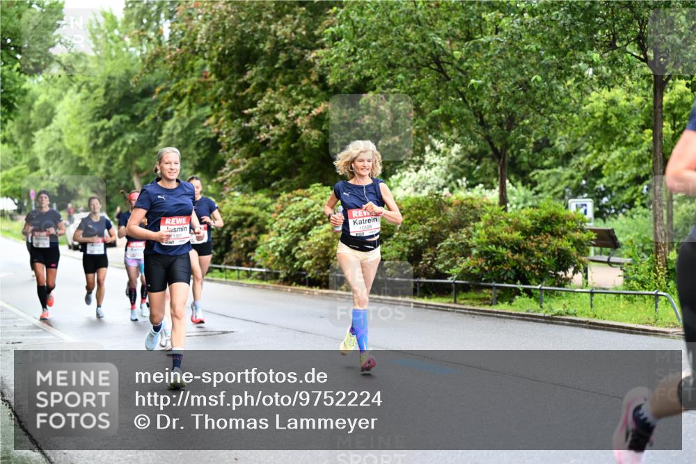 14.06.2026 - REWE Women's Run Dr. Thomas Lammeyer http://msf.ph/oto/9752224 14.06.2026 09:15:06 Laufen 1351, 10488 meine-sportfotos.de