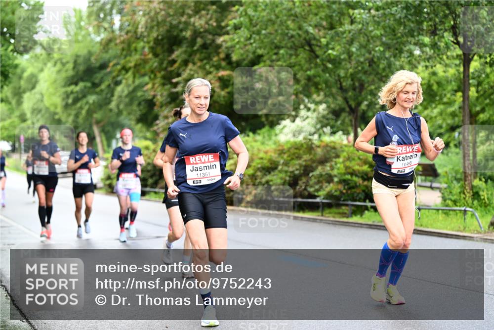 14.06.2026 - REWE Women's Run Dr. Thomas Lammeyer http://msf.ph/oto/9752243 14.06.2026 09:15:07 Laufen 11351, 7, 10488 meine-sportfotos.de