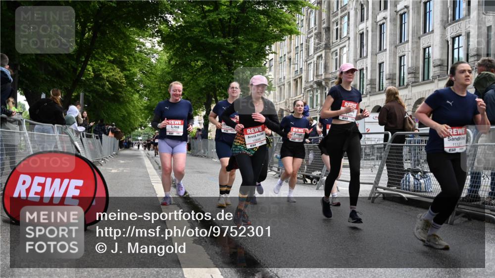 14.06.2026 - REWE Women's Run J. Mangold http://msf.ph/oto/9752301 14.06.2026 10:06:57 Ziel 10006, 10007, 10008, 10009, 10117, 10467, 10888, 10949, 11084, 11127, 11161, 11192 meine-sportfotos.de