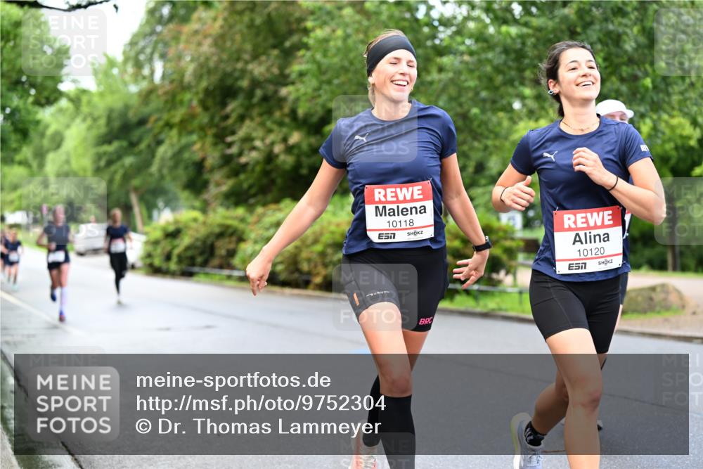 14.06.2026 - REWE Women's Run Dr. Thomas Lammeyer http://msf.ph/oto/9752304 14.06.2026 09:15:11 Laufen 10118, 10120 meine-sportfotos.de