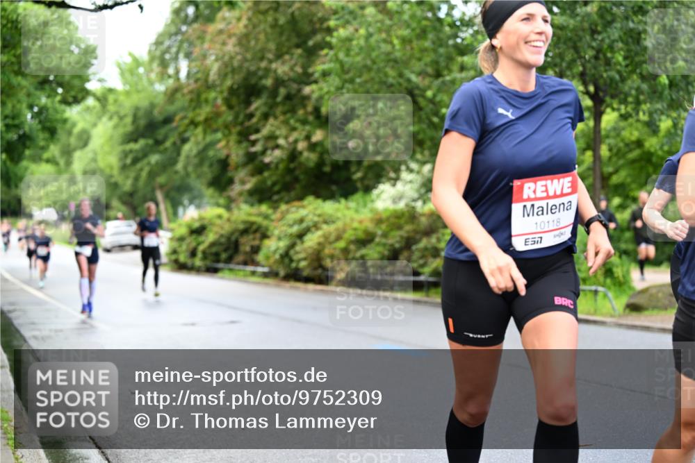 14.06.2026 - REWE Women's Run Dr. Thomas Lammeyer http://msf.ph/oto/9752309 14.06.2026 09:15:11 Laufen 10118, 7 meine-sportfotos.de