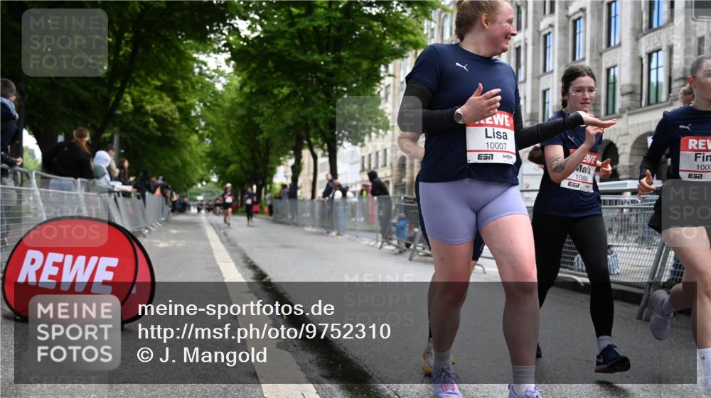 14.06.2026 - REWE Women's Run J. Mangold http://msf.ph/oto/9752310 14.06.2026 10:06:58 Ziel 10006, 10007, 10008, 10009, 10117, 10467, 10888, 10949, 11084, 11127, 11161, 11192 meine-sportfotos.de