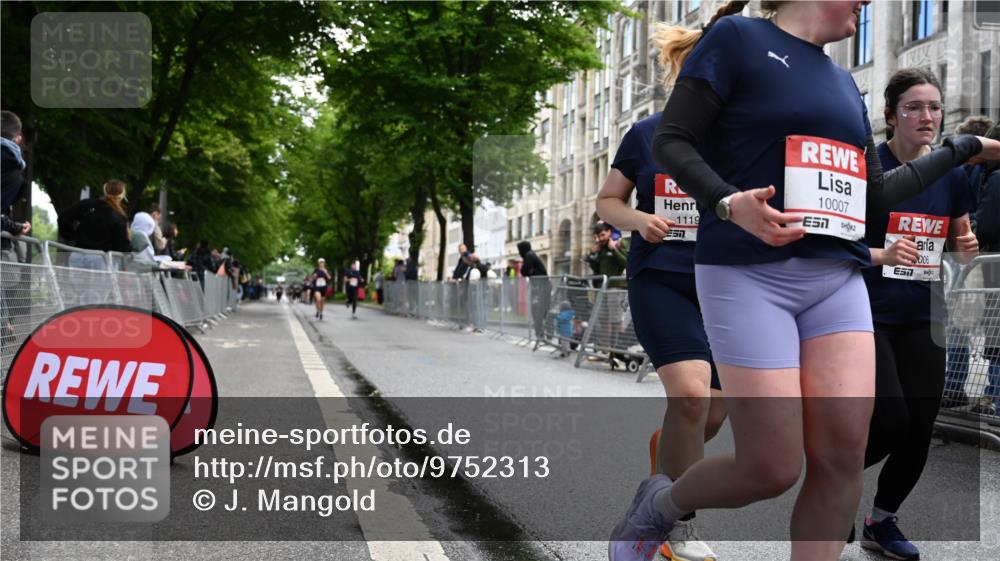 14.06.2026 - REWE Women's Run J. Mangold http://msf.ph/oto/9752313 14.06.2026 10:06:58 Ziel 10006, 10007, 10008, 10009, 10117, 10467, 10888, 10949, 11084, 11127, 11161, 11192 meine-sportfotos.de