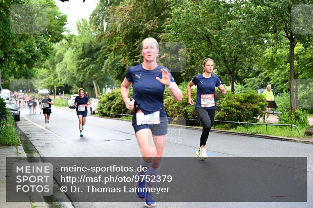 14.06.2026 - REWE Women's Run Dr. Thomas Lammeyer http://msf.ph/oto/9752379 14.06.2026 09:15:16 Laufen 10074 meine-sportfotos.de