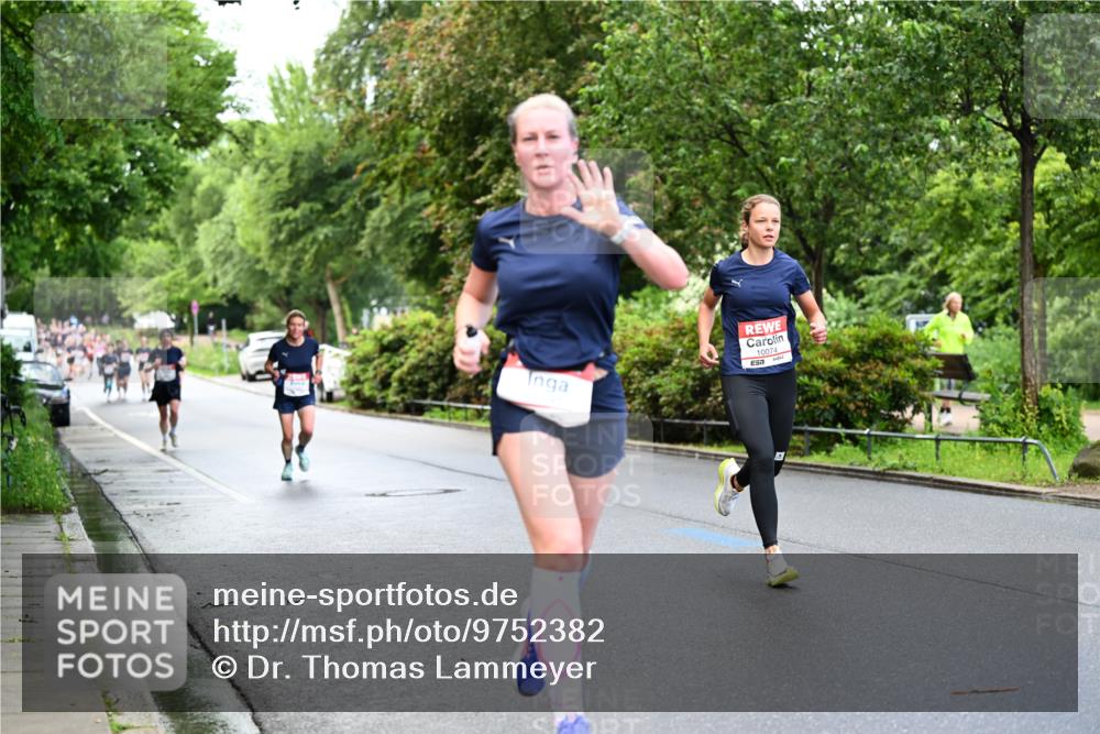 14.06.2026 - REWE Women's Run Dr. Thomas Lammeyer http://msf.ph/oto/9752382 14.06.2026 09:15:16 Laufen 10074 meine-sportfotos.de