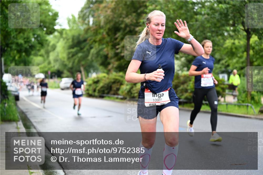 14.06.2026 - REWE Women's Run Dr. Thomas Lammeyer http://msf.ph/oto/9752385 14.06.2026 09:15:16 Laufen 10991 meine-sportfotos.de