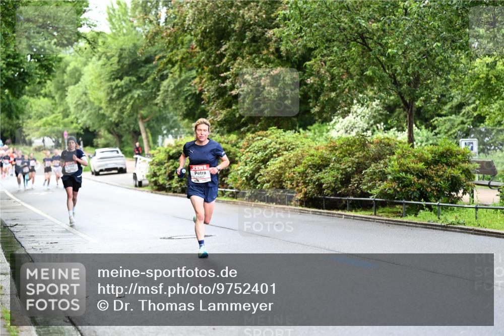 14.06.2026 - REWE Women's Run Dr. Thomas Lammeyer http://msf.ph/oto/9752401 14.06.2026 09:15:18 Laufen 10407 meine-sportfotos.de