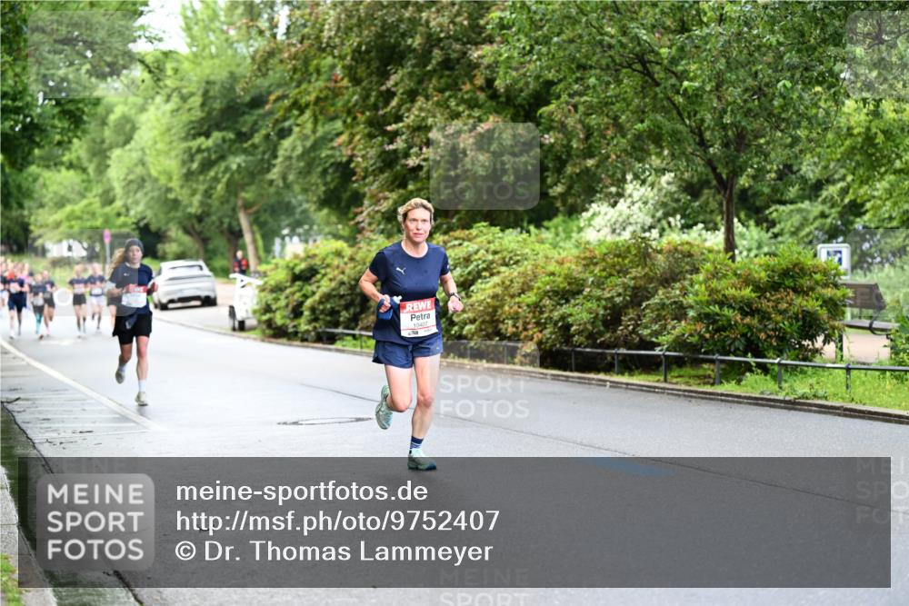 14.06.2026 - REWE Women's Run Dr. Thomas Lammeyer http://msf.ph/oto/9752407 14.06.2026 09:15:18 Laufen 10407 meine-sportfotos.de