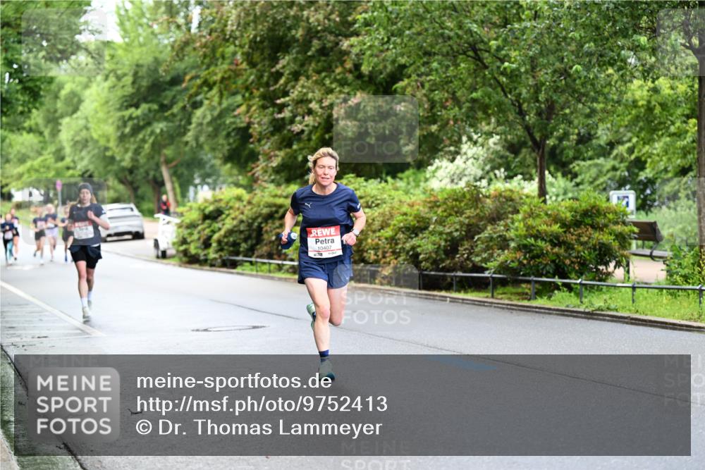 14.06.2026 - REWE Women's Run Dr. Thomas Lammeyer http://msf.ph/oto/9752413 14.06.2026 09:15:18 Laufen 10407 meine-sportfotos.de