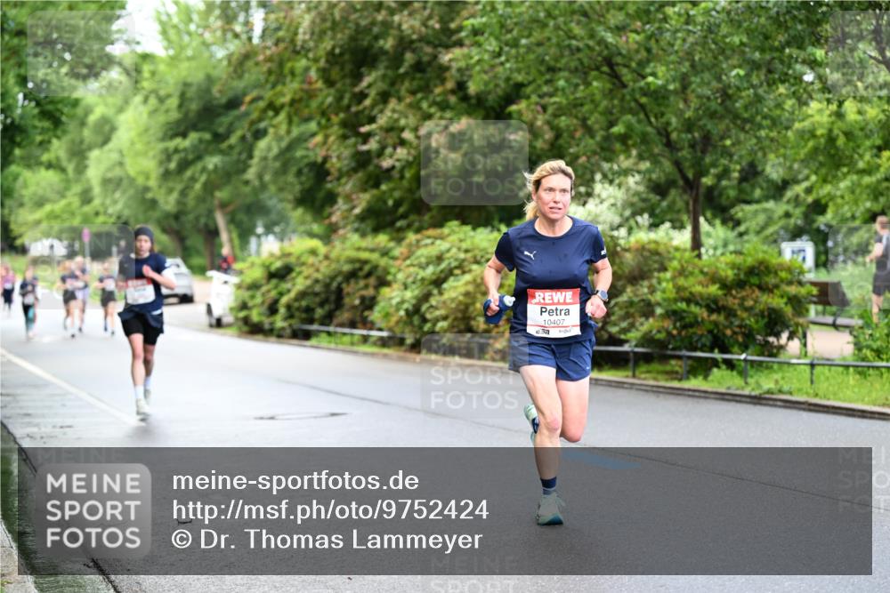 14.06.2026 - REWE Women's Run Dr. Thomas Lammeyer http://msf.ph/oto/9752424 14.06.2026 09:15:19 Laufen 10407, 57 meine-sportfotos.de