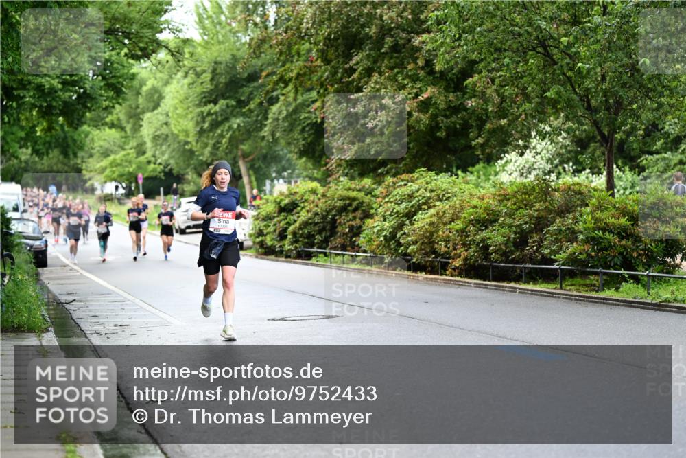 14.06.2026 - REWE Women's Run Dr. Thomas Lammeyer http://msf.ph/oto/9752433 14.06.2026 09:15:20 Laufen 10396 meine-sportfotos.de