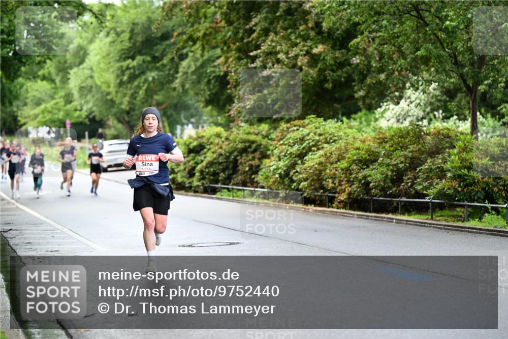14.06.2026 - REWE Women's Run Dr. Thomas Lammeyer http://msf.ph/oto/9752440 14.06.2026 09:15:20 Laufen 10396 meine-sportfotos.de