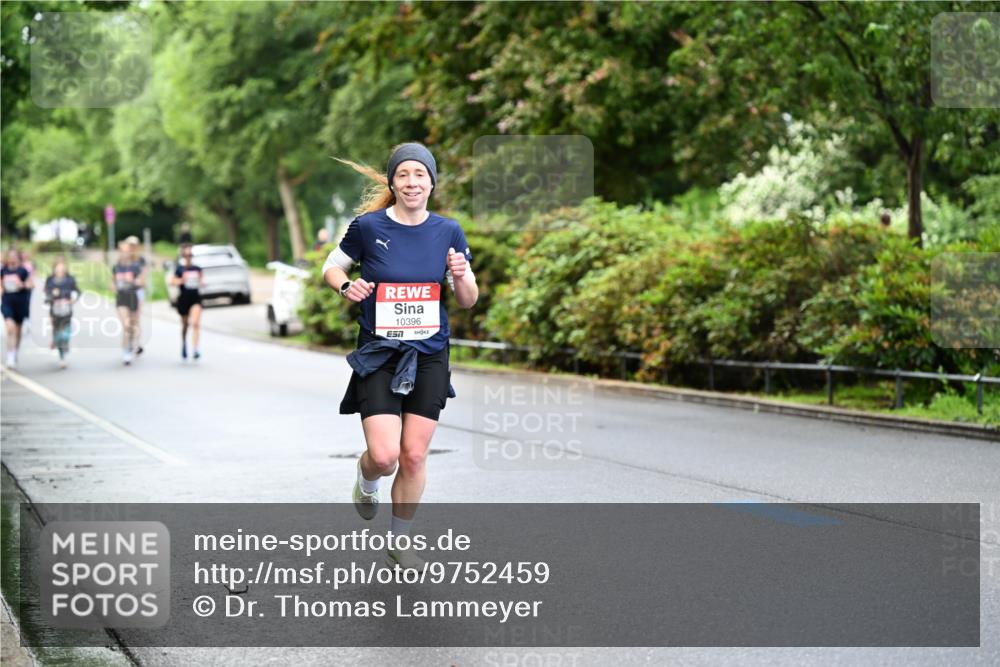 14.06.2026 - REWE Women's Run Dr. Thomas Lammeyer http://msf.ph/oto/9752459 14.06.2026 09:15:21 Laufen 10396, 50 meine-sportfotos.de