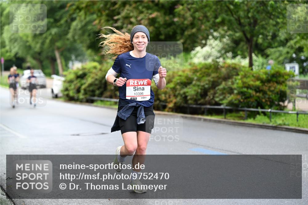 14.06.2026 - REWE Women's Run Dr. Thomas Lammeyer http://msf.ph/oto/9752470 14.06.2026 09:15:22 Laufen 10396 meine-sportfotos.de