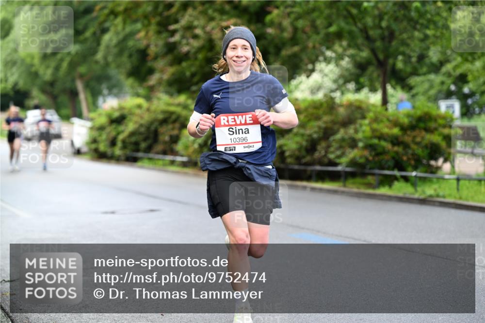 14.06.2026 - REWE Women's Run Dr. Thomas Lammeyer http://msf.ph/oto/9752474 14.06.2026 09:15:22 Laufen 10396 meine-sportfotos.de