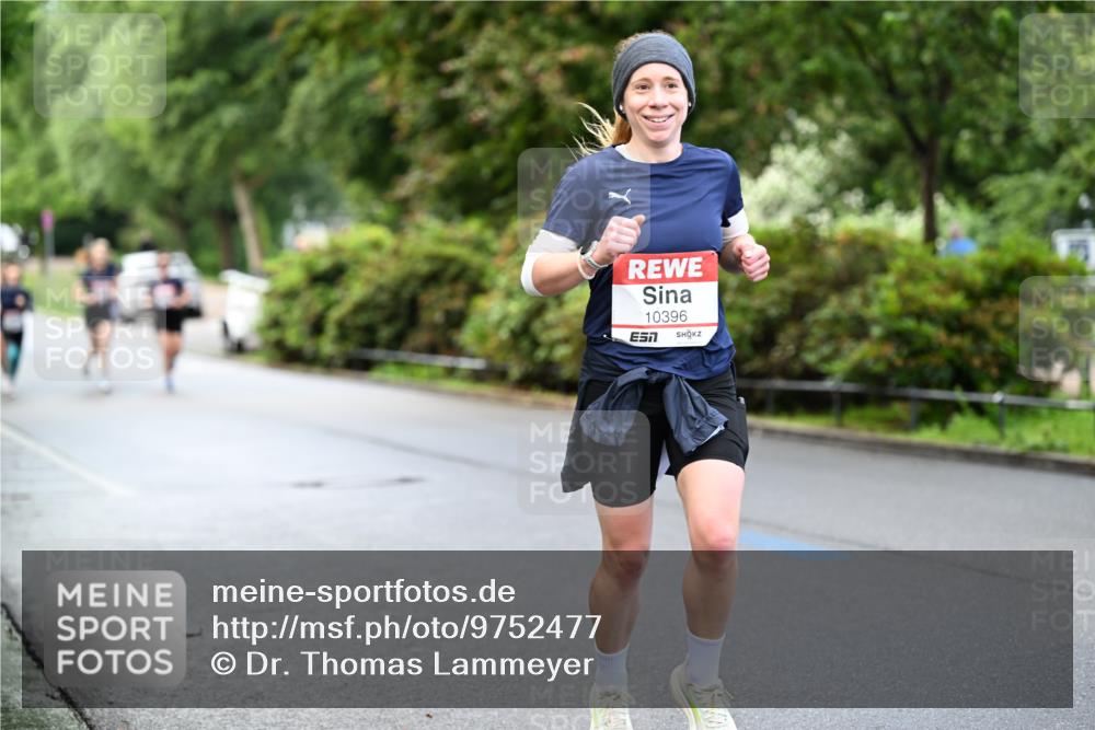 14.06.2026 - REWE Women's Run Dr. Thomas Lammeyer http://msf.ph/oto/9752477 14.06.2026 09:15:23 Laufen 10396 meine-sportfotos.de