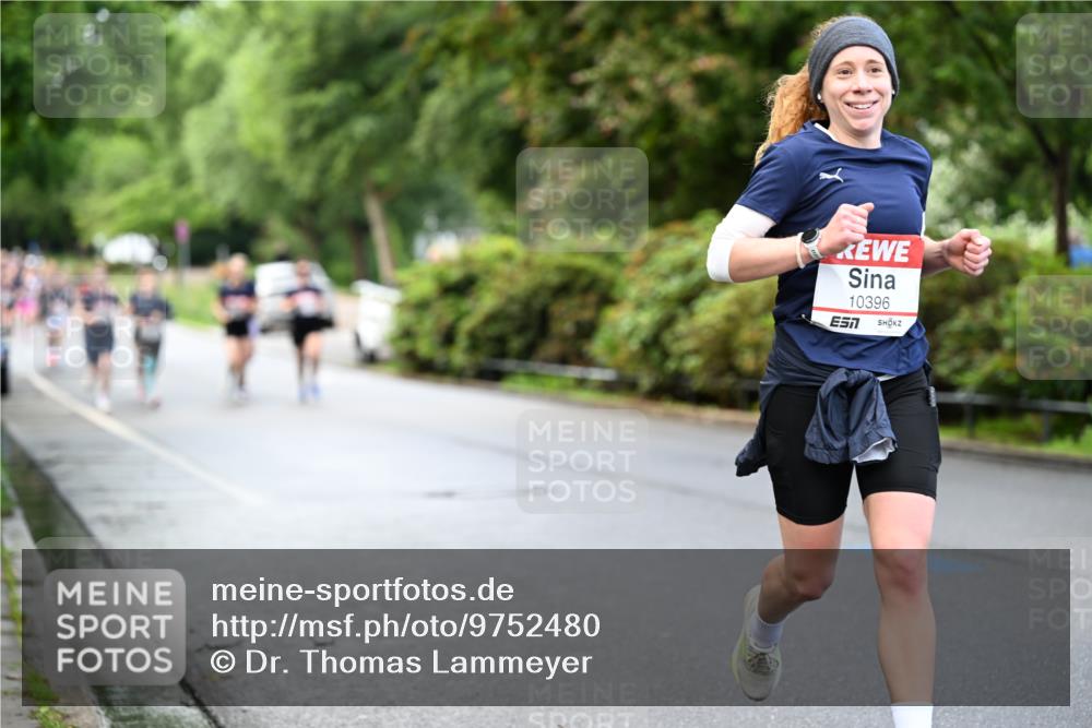 14.06.2026 - REWE Women's Run Dr. Thomas Lammeyer http://msf.ph/oto/9752480 14.06.2026 09:15:23 Laufen 10396 meine-sportfotos.de