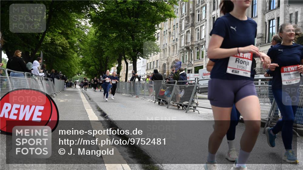 14.06.2026 - REWE Women's Run J. Mangold http://msf.ph/oto/9752481 14.06.2026 10:07:37 Ziel 10126, 10164, 10213, 10350, 10414, 10685, 10852, 11033, 11063, 11073, 11156 meine-sportfotos.de