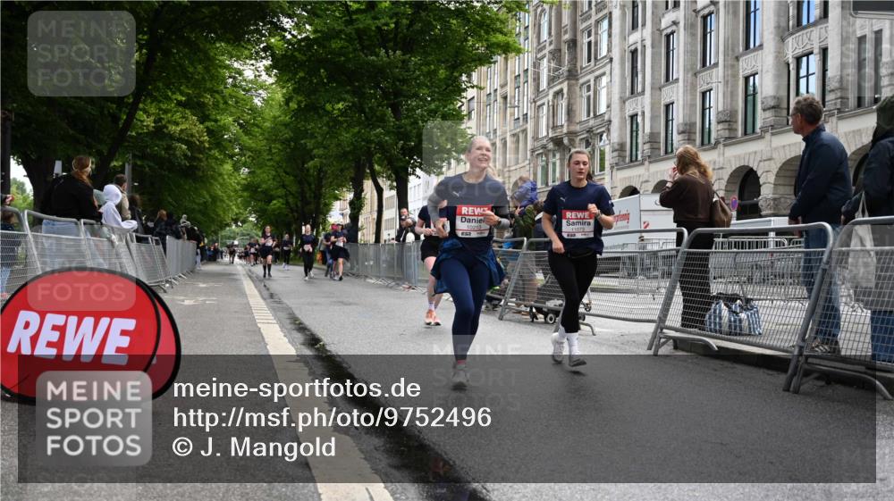 14.06.2026 - REWE Women's Run J. Mangold http://msf.ph/oto/9752496 14.06.2026 10:07:41 Ziel 10213, 10414, 10685, 11063, 11073, 11480 meine-sportfotos.de
